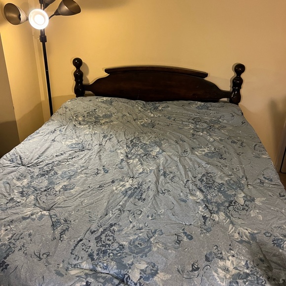 Firm Price !Ralph Lauren Twin size Comforter - Picture 3 of 15